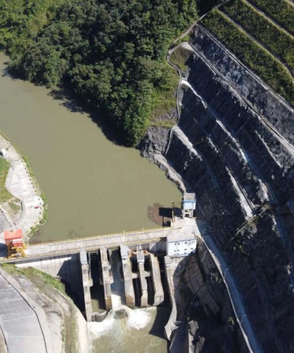 Planta Hidroeléctrica Delsitanisagua